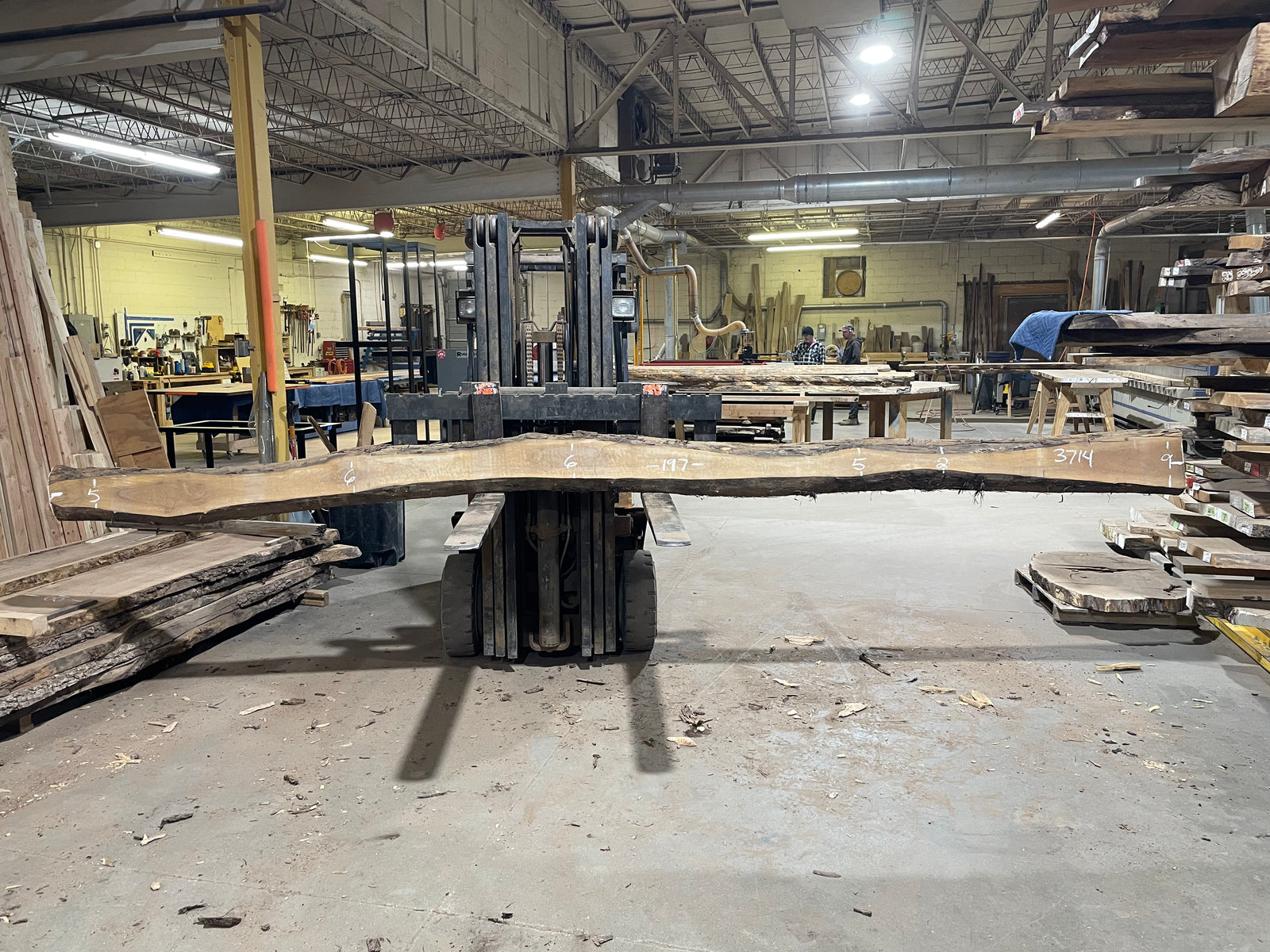 BLACK WALNUT (3714) 197” L x 2"-9” W x 2.5”