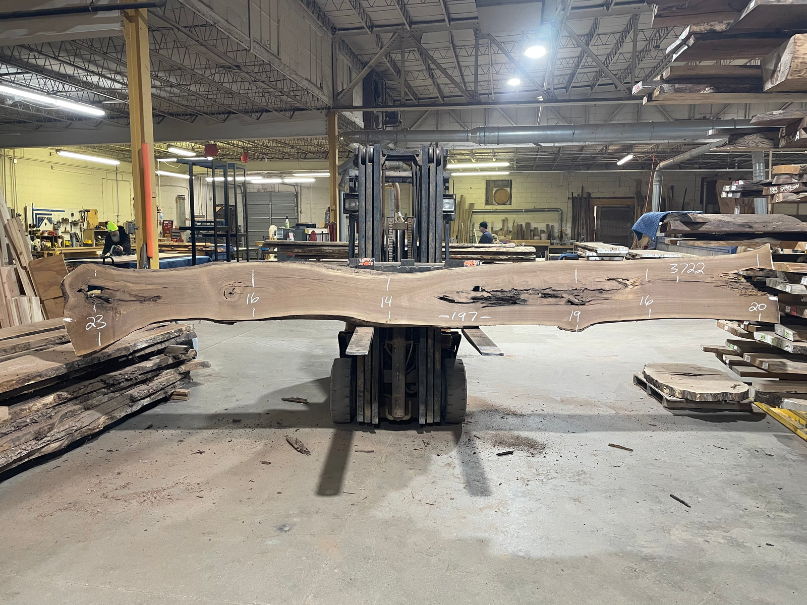 BLACK WALNUT (3722) 197” L x 14"-23” W x 2.5”