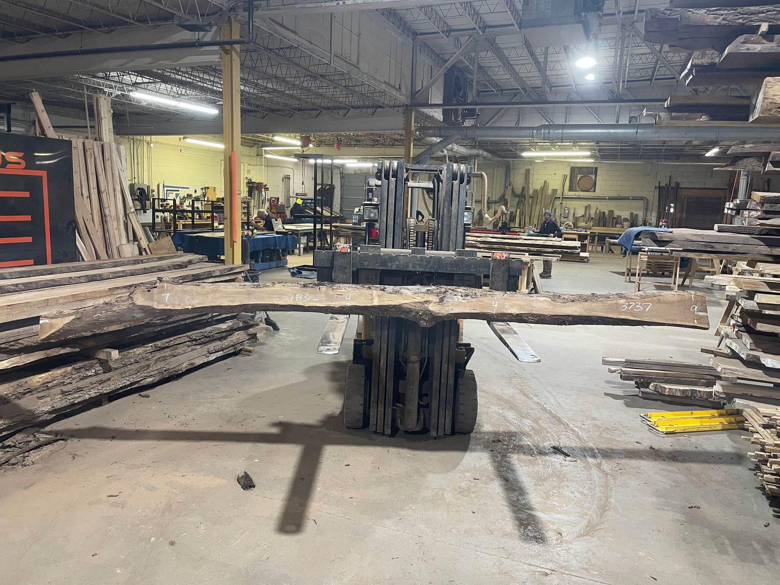 BLACK WALNUT (3737) 183” L x 4"-9” W x 2.5”