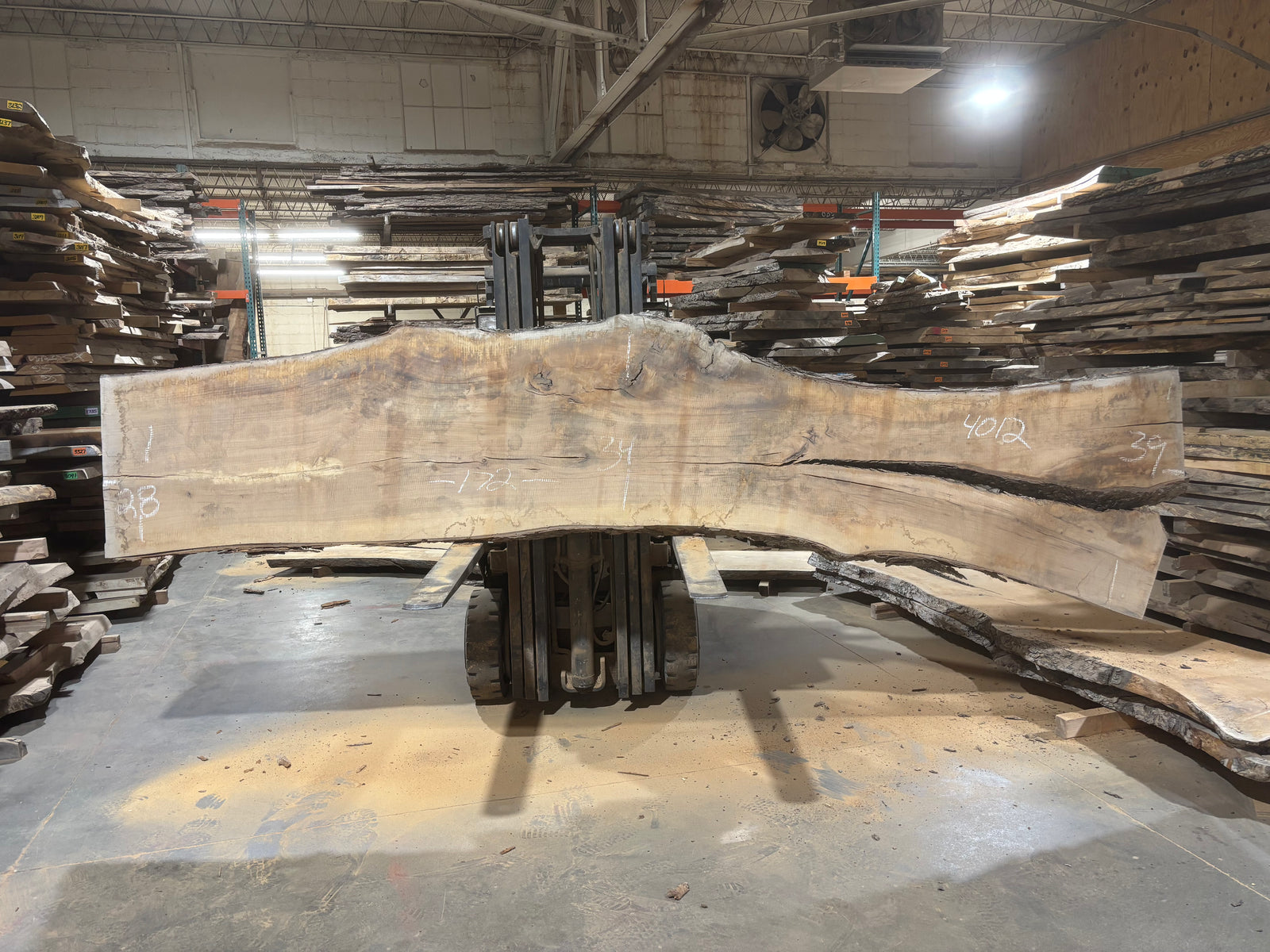 Pecan - (4012) 172" L x 28-39" W x 2.5 T