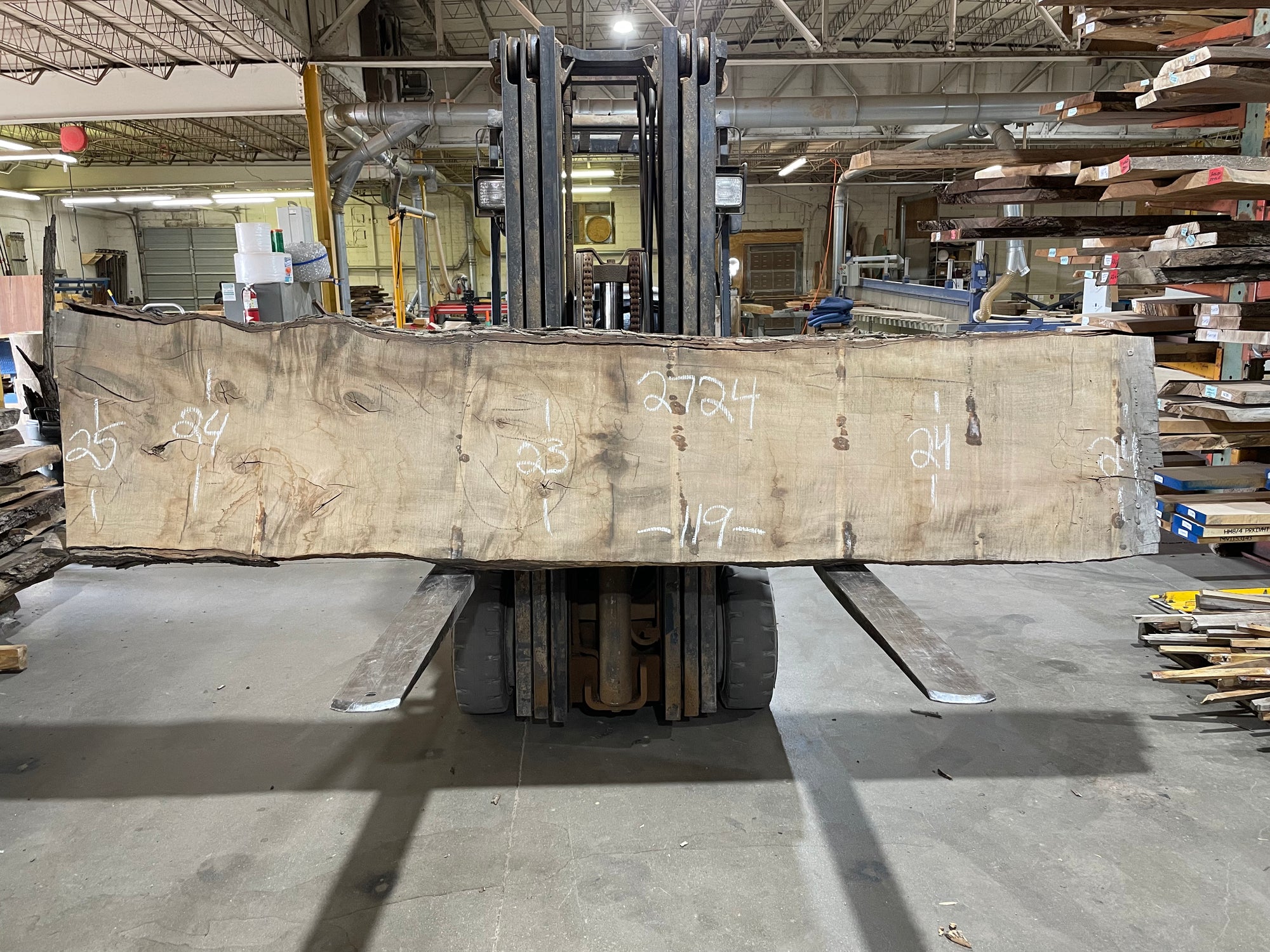 Maple (2724) 119” L x 23-25” W x 3” T