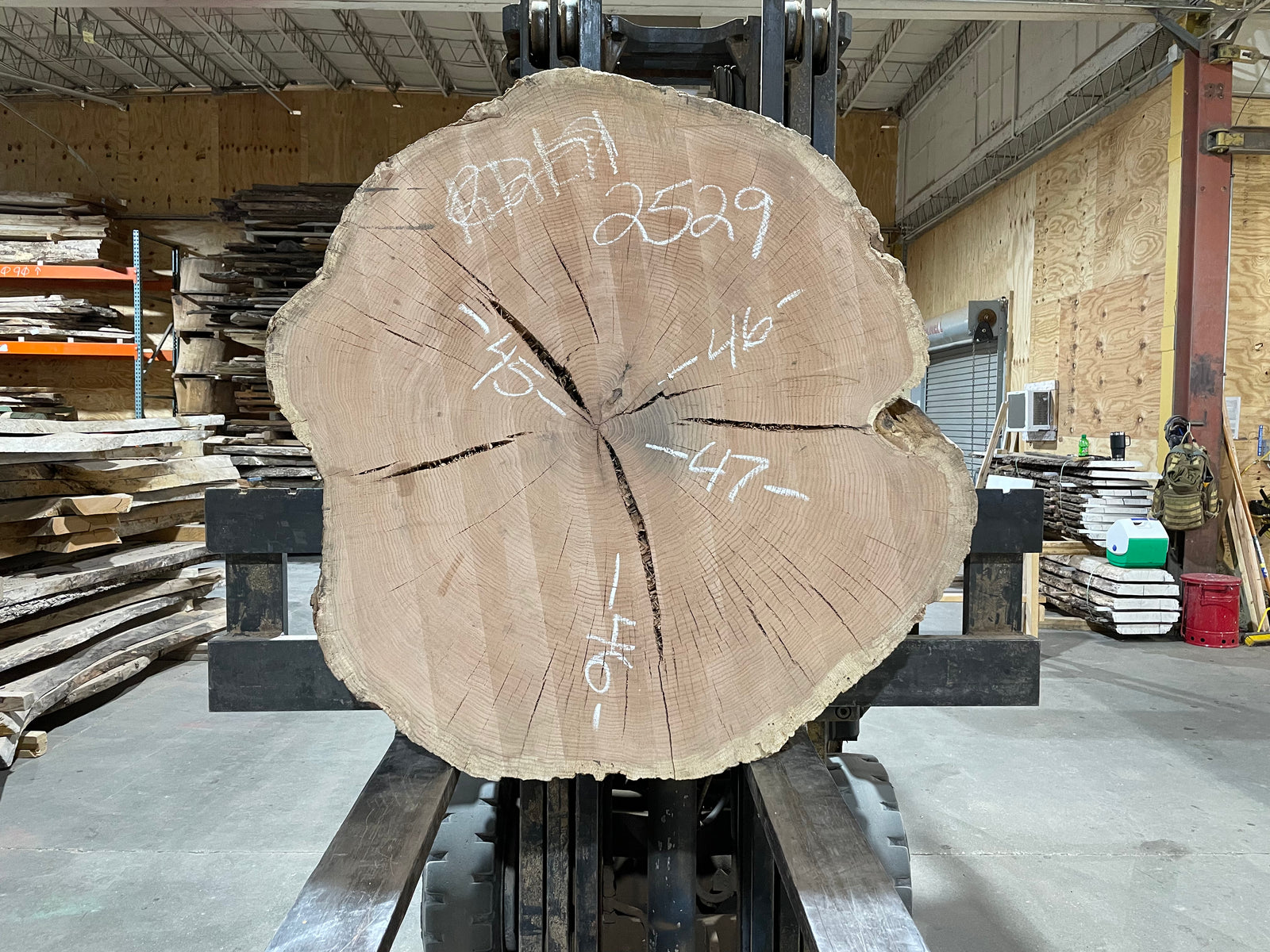 Red Oak Crosscut (2529)  47” L x 46” W x 4.5” T