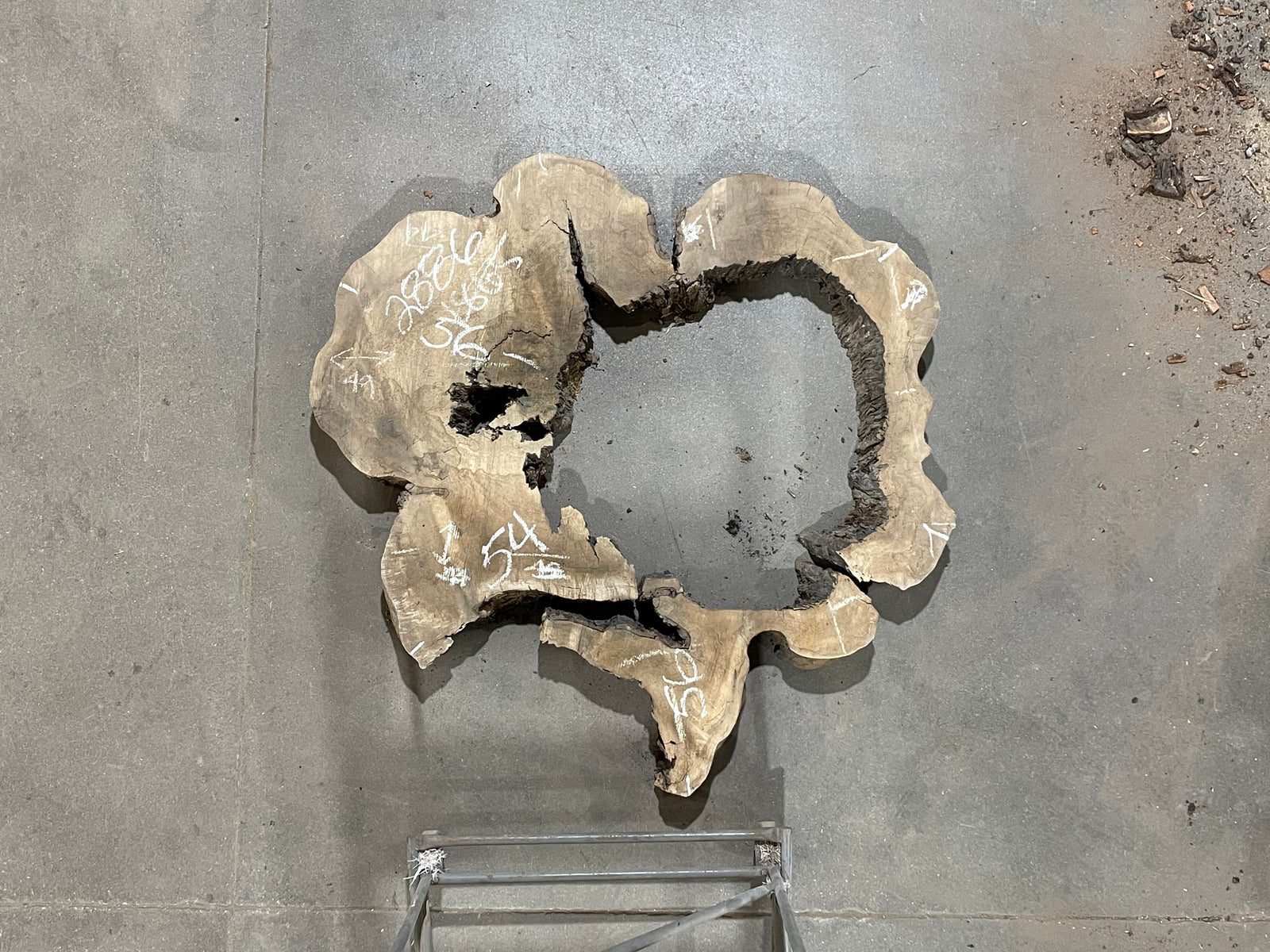 Maple Crosscut (2886)  56” L x 56” W x 4.5” T