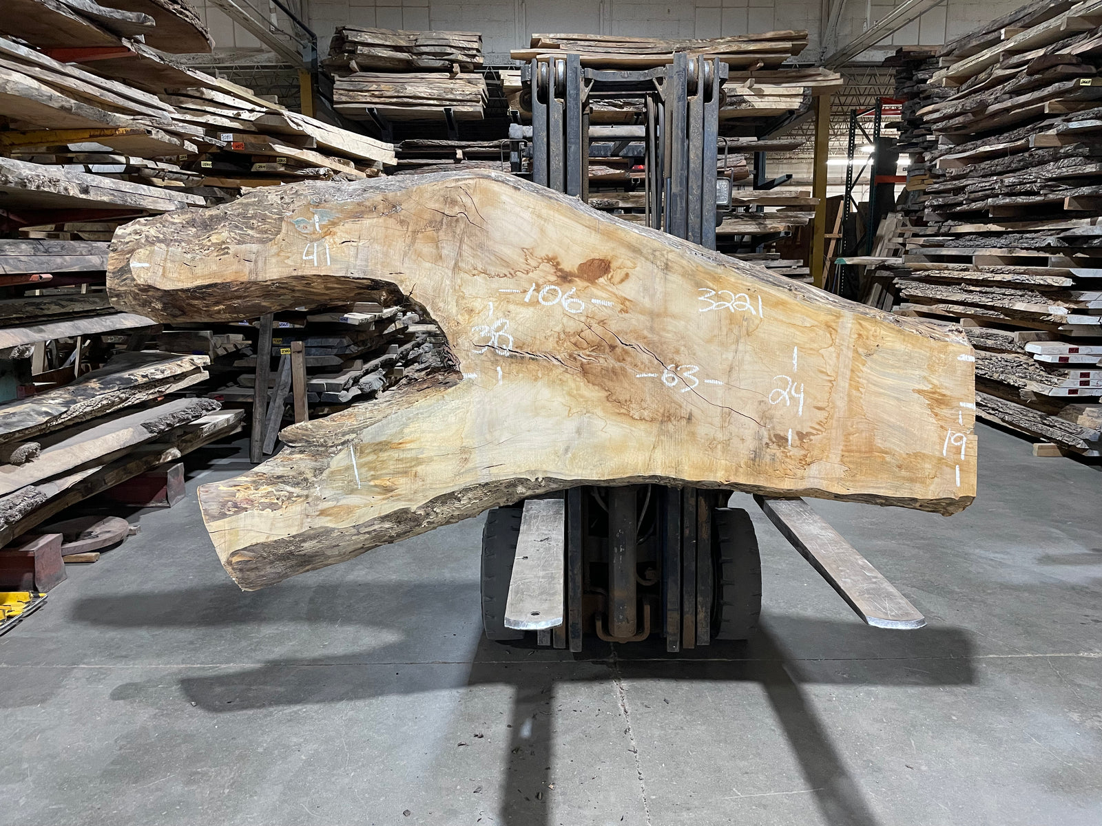 Maple - (3221) 106" L x 19-41" W x 3 T