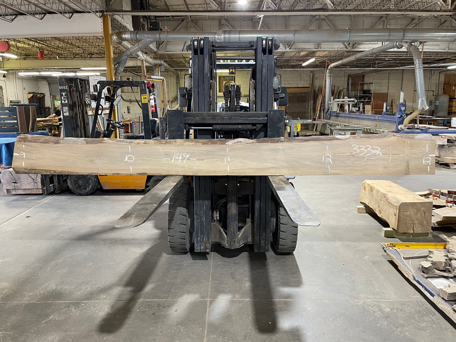 Sycamore (3332) 149” L x 9-12” W x 2.5” T