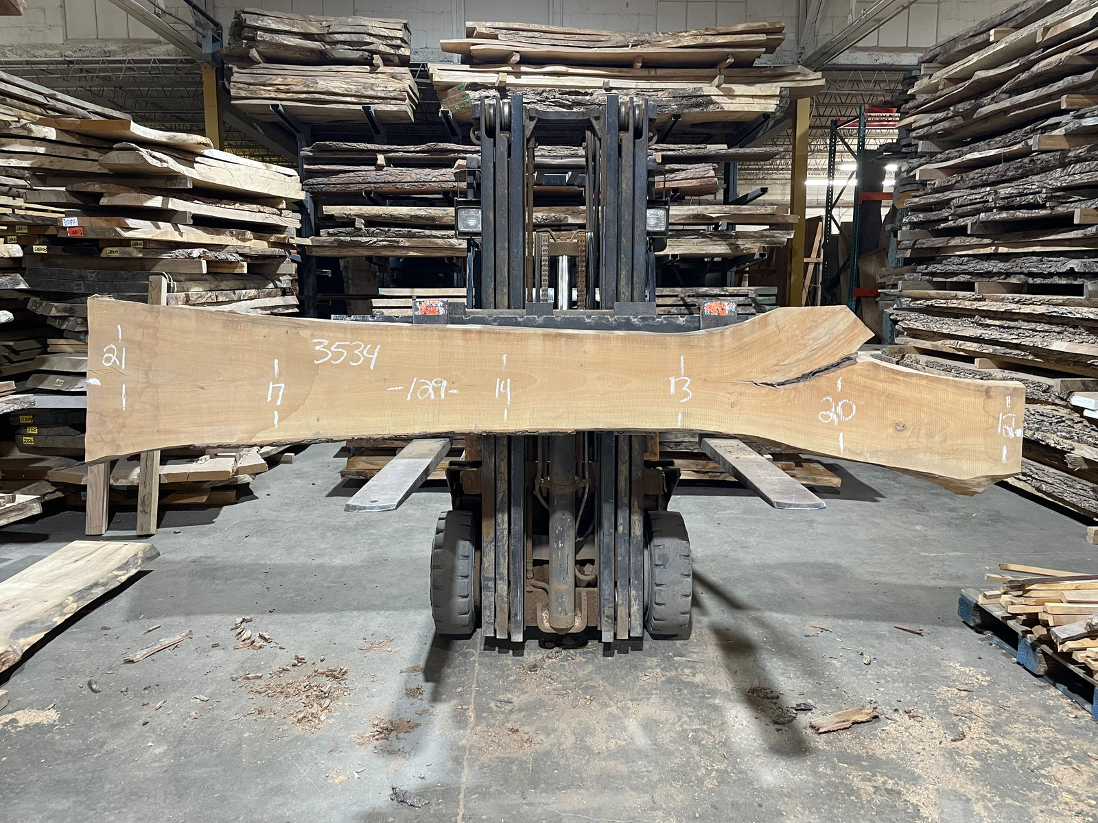 Sweet Gum (3534) 129" L x 12-21" W x 2.25" T