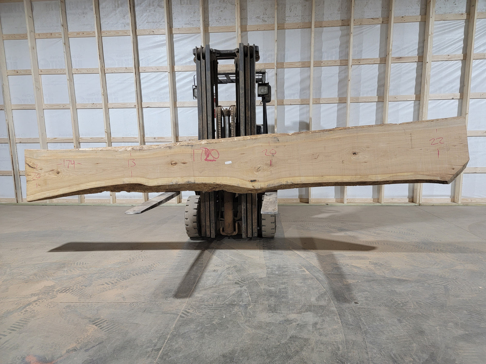Pecan (1720) 174” L x 13-22” W x 3” T