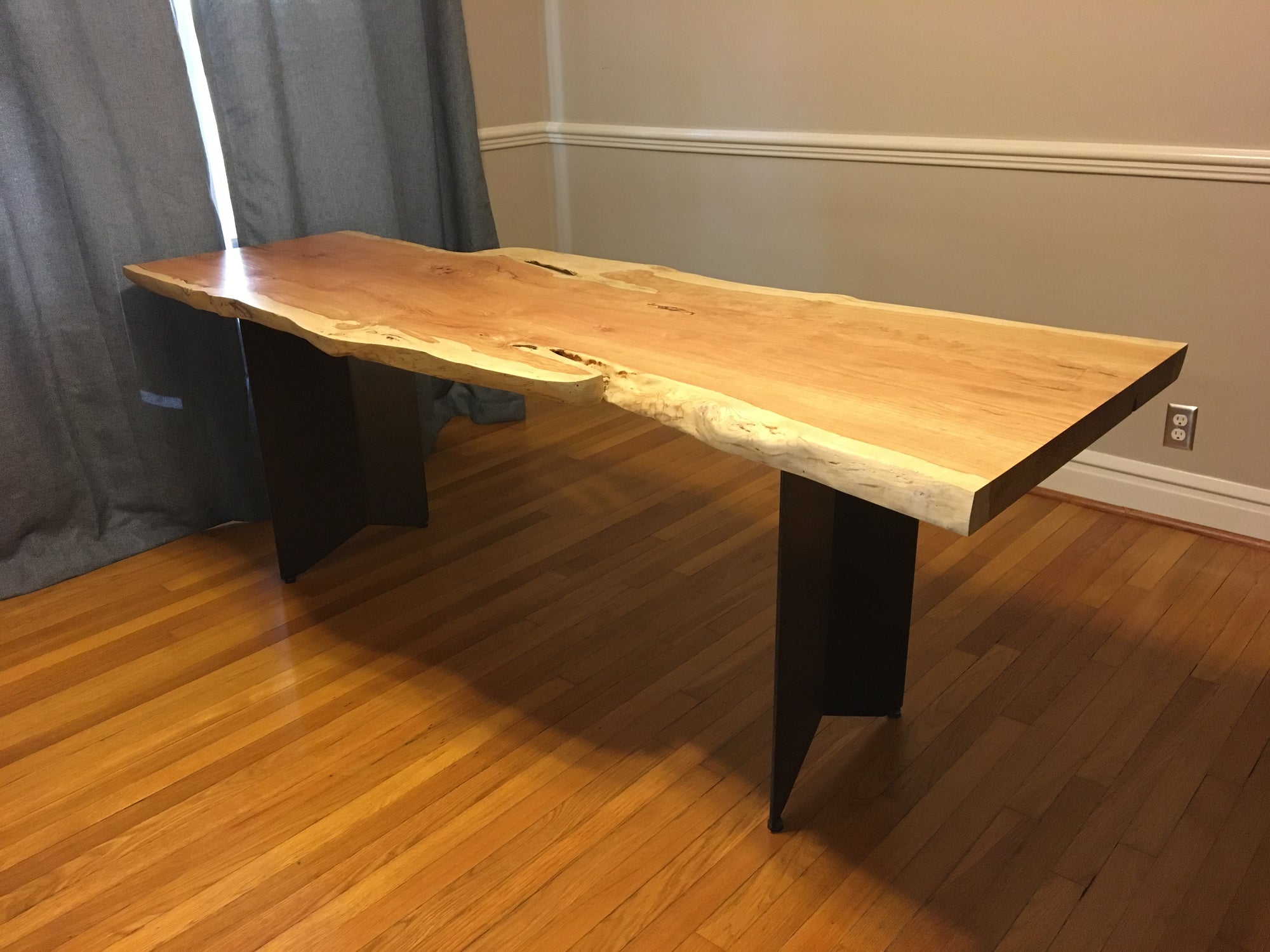 Honey Locust Desk 205